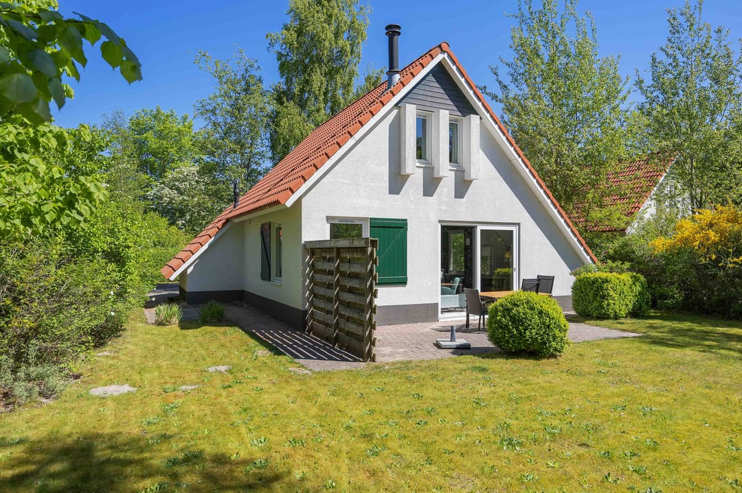 Photo 2 of De Rug 3-143