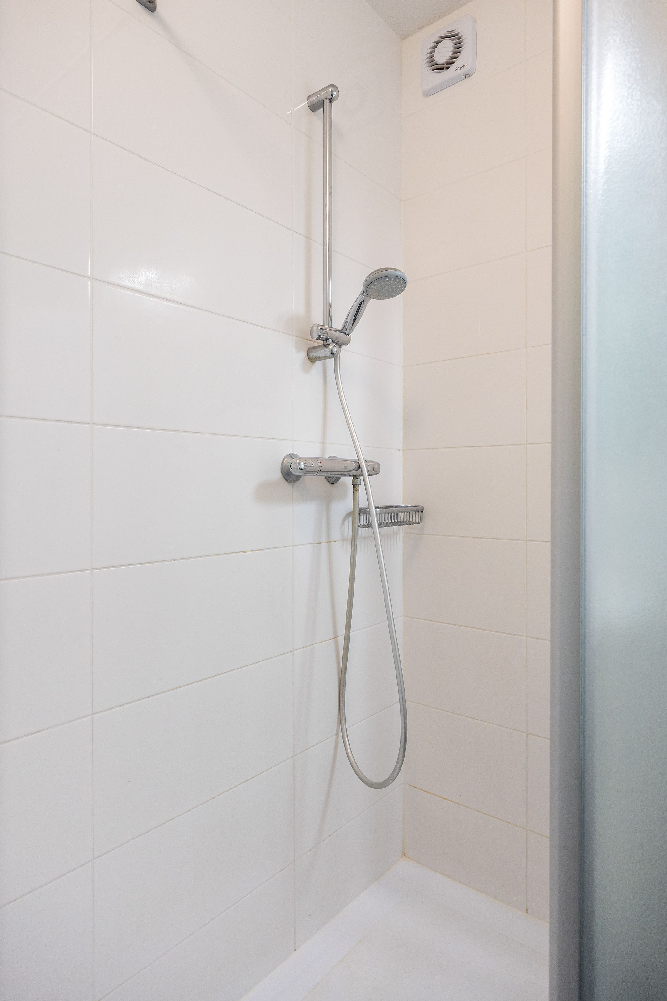 Photo 6 of De Rug 3-143