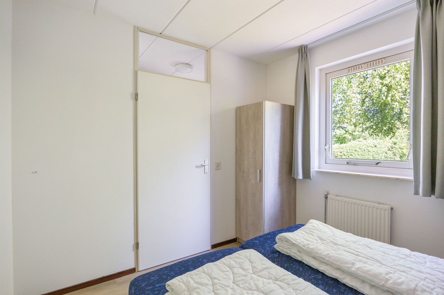 Photo 10 of De Rug 3-143