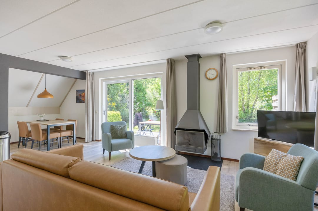 Photo 16 of De Rug 3-143