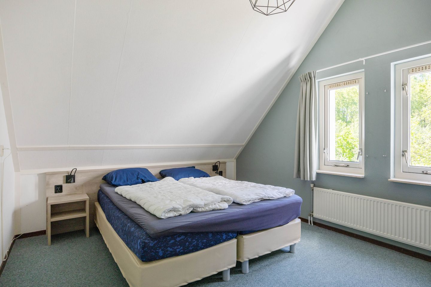 Photo 20 of De Rug 3-143