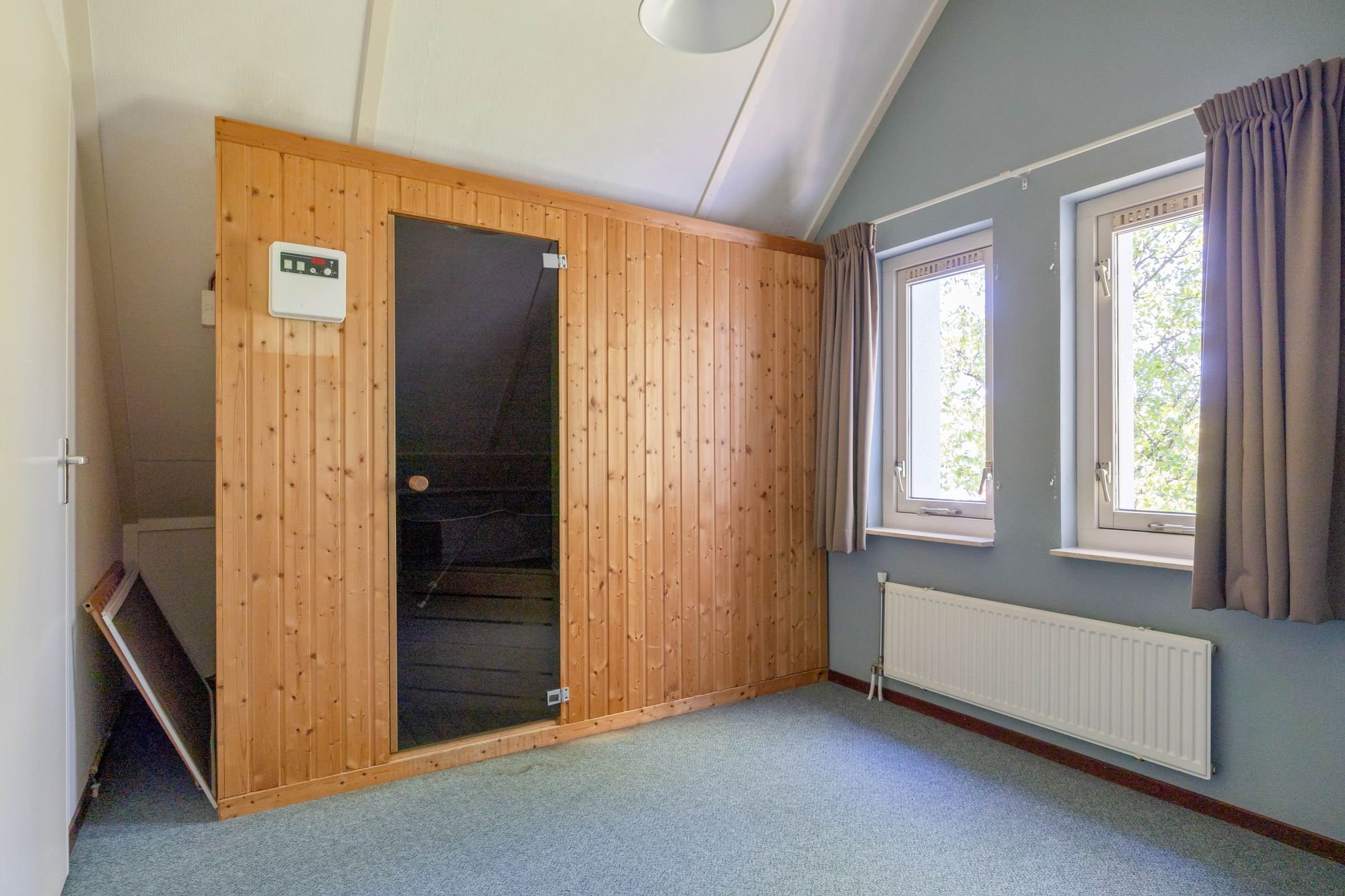 Photo 24 of De Rug 3-143