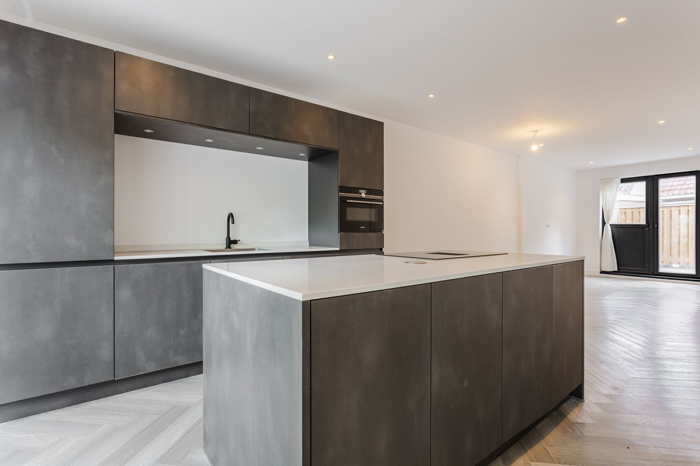 Foto 10 van Zuiderweg 71