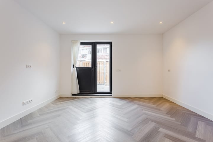 Photo 3 of Zuiderweg 71