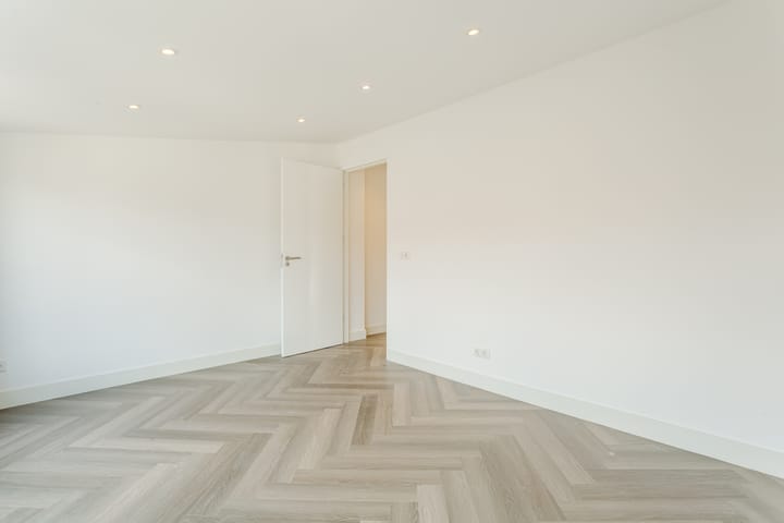 Photo 29 of Zuiderweg 71