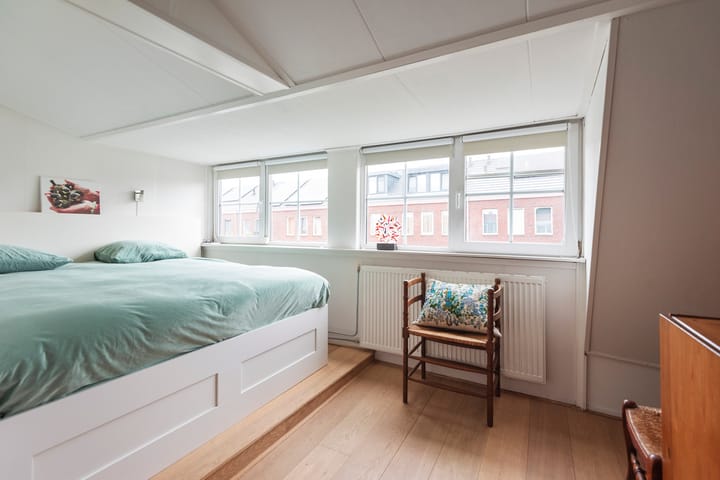 Foto 13 van Dorpsstraat 946