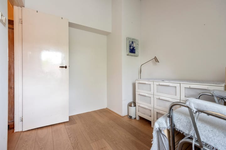 Foto 17 van Dorpsstraat 946