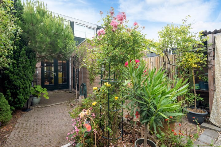 Foto 23 van Dorpsstraat 946