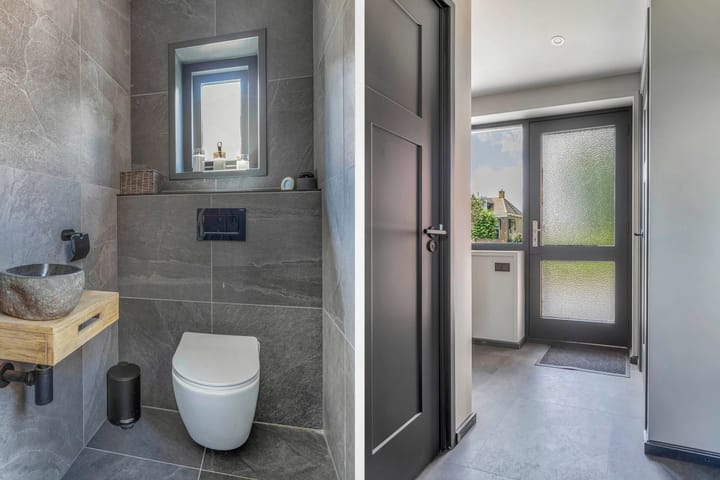 Foto 8 van Middenvaart 5