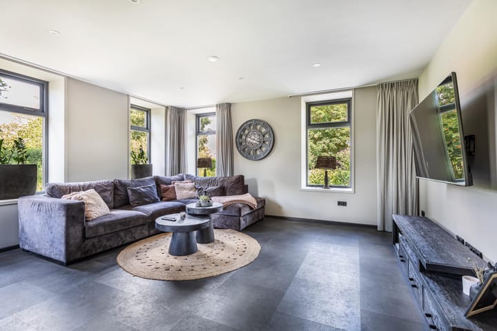 Foto 12 van Middenvaart 5