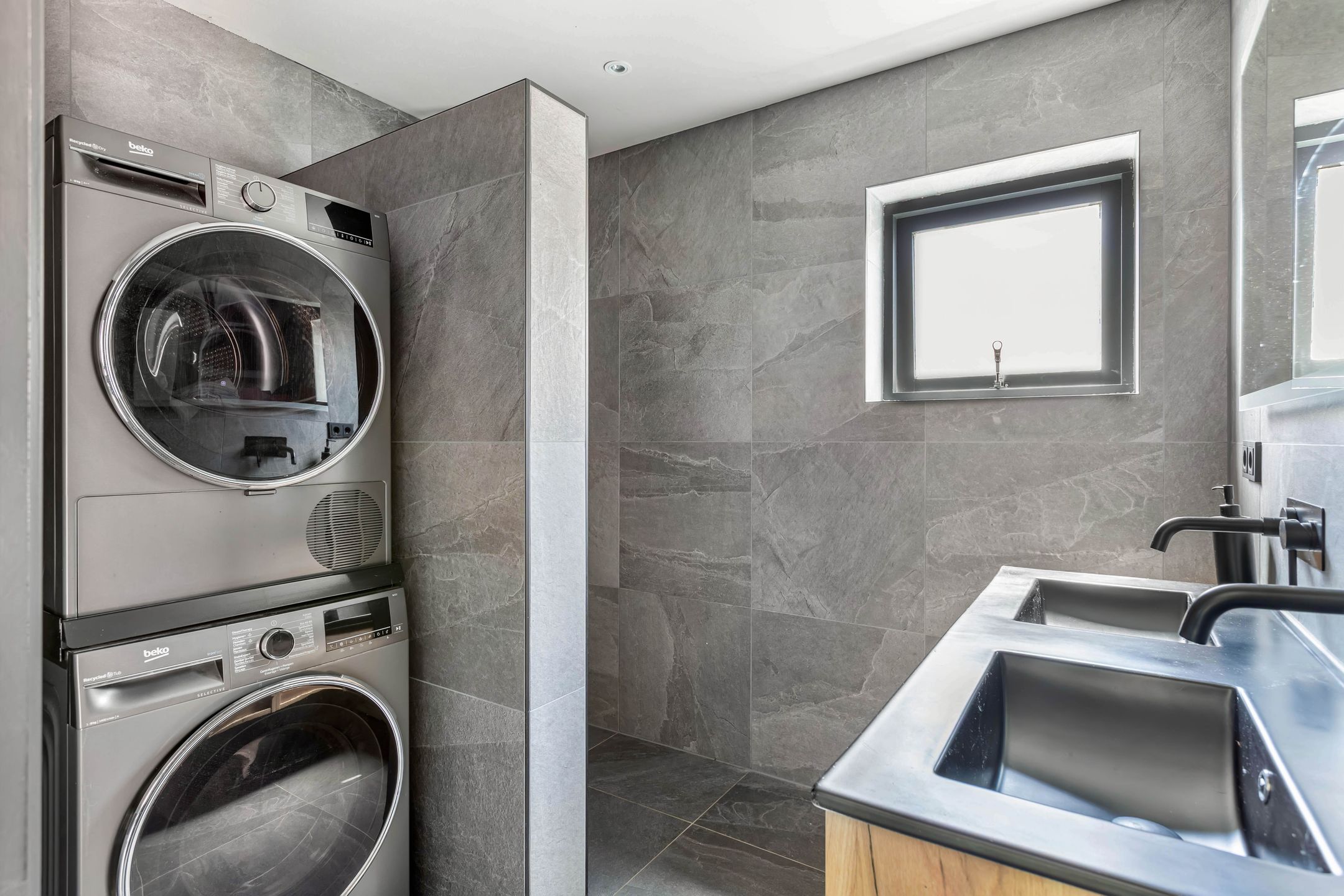 Foto 27 van Middenvaart 5