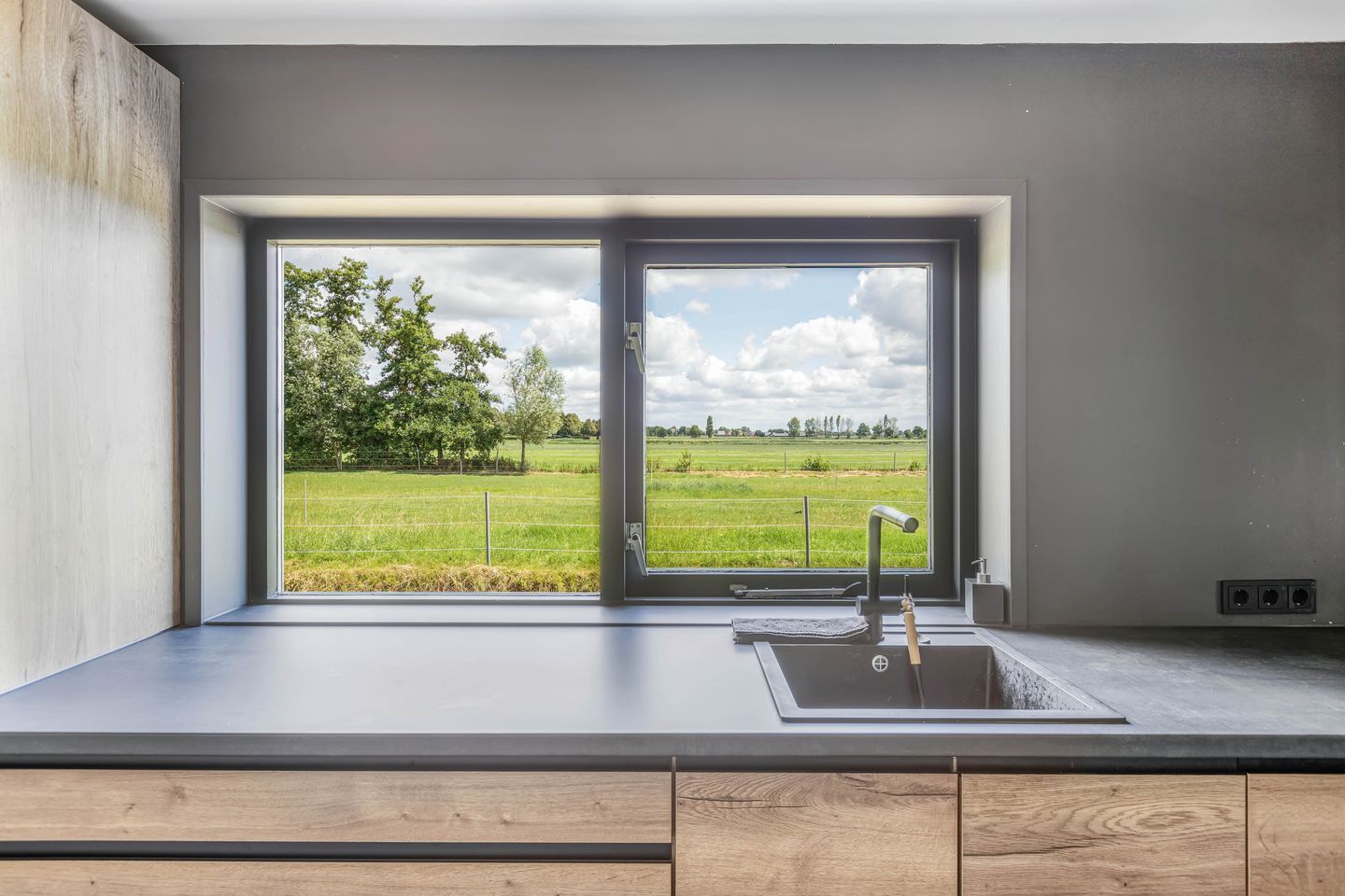 Foto 25 van Middenvaart 5