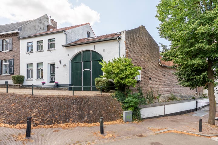 Photo 6 of Wilhelminaplein 21