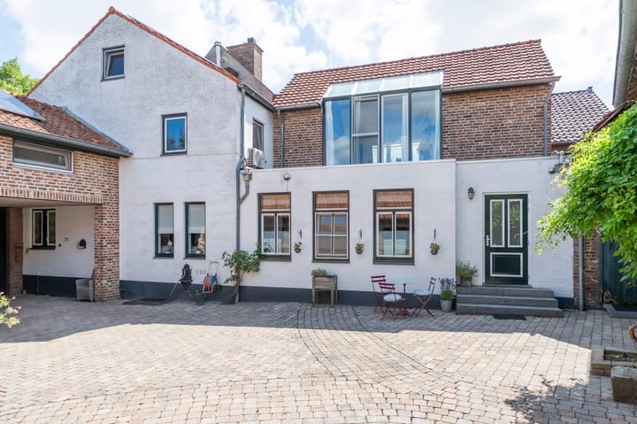 Photo 11 of Wilhelminaplein 21