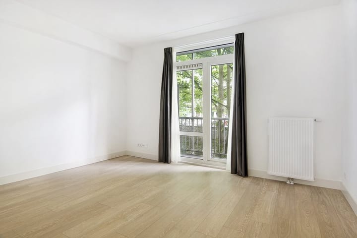 Photo 10 of Ruysdaelstraat 33-1