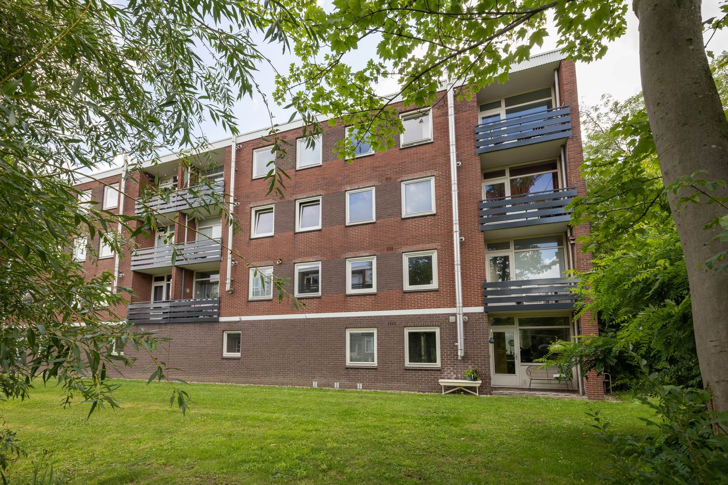 Foto 19 van Henry Dunantstraat 44