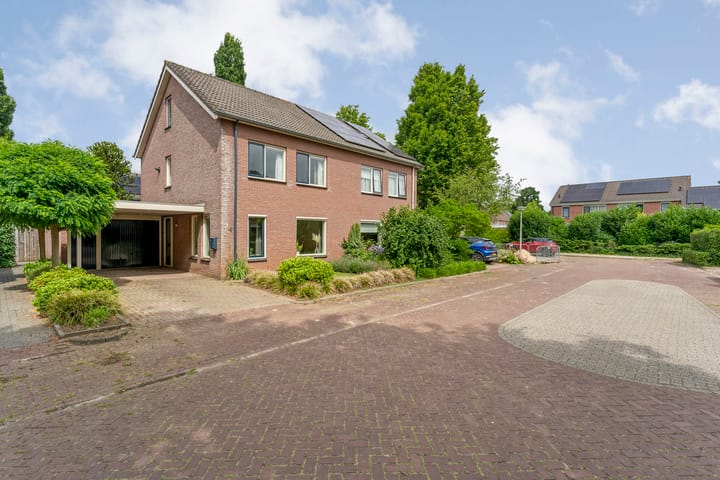 Foto 2 van Tieberije 7