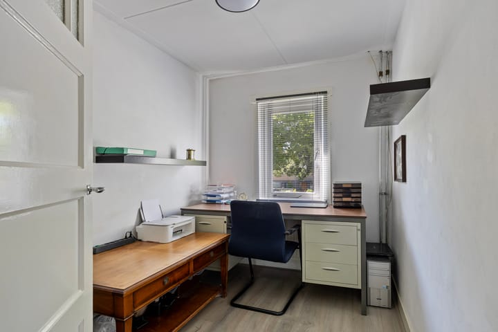 Foto 28 van Kennemerstraatweg 612