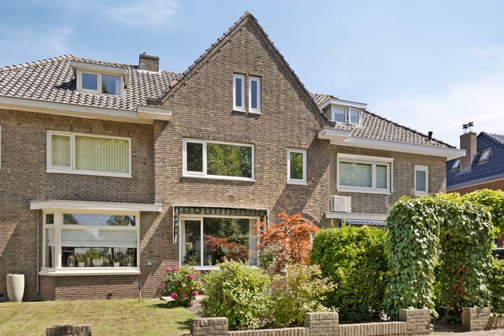 Foto 42 van Kennemerstraatweg 612