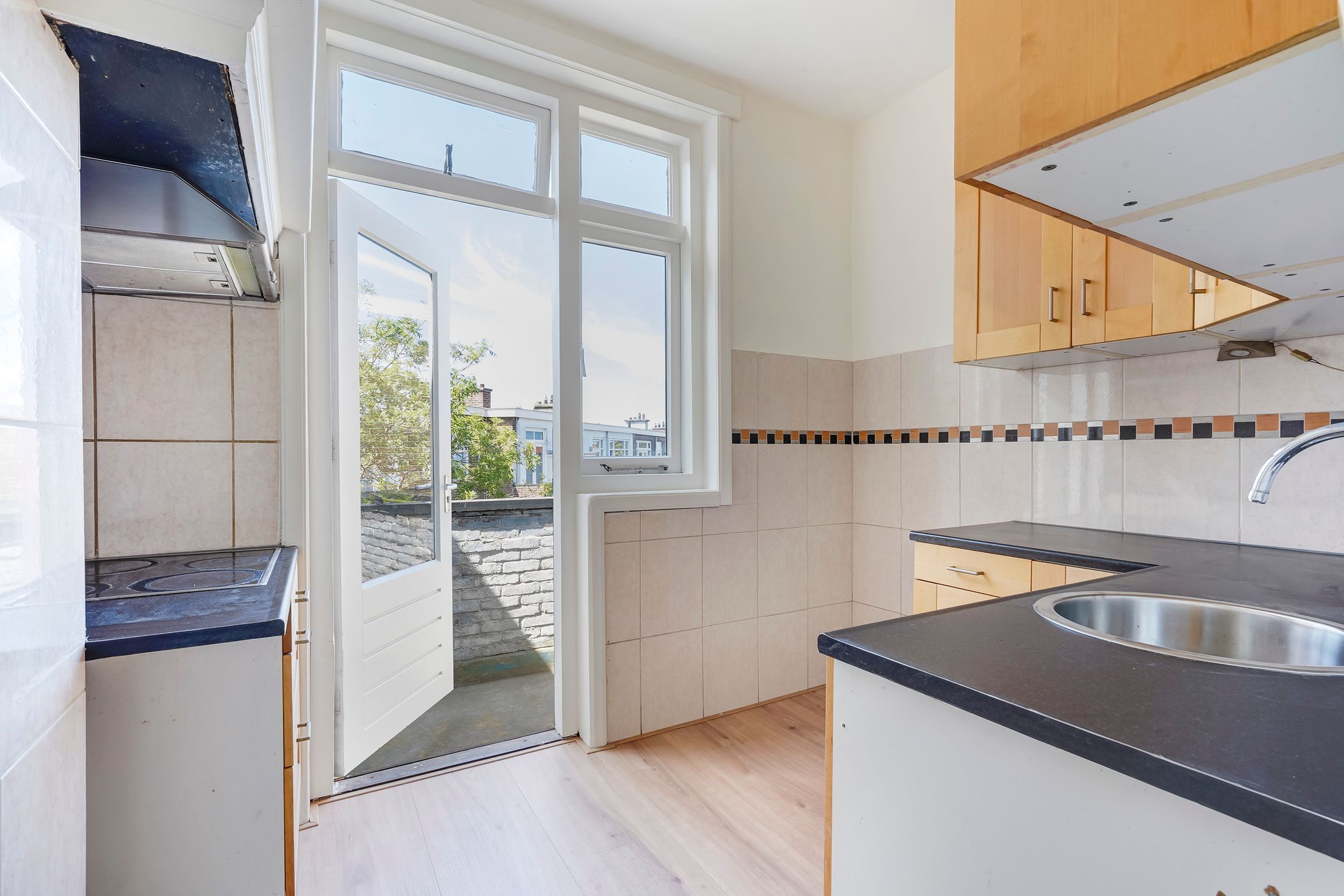 Foto 24 van Veluweplein 8