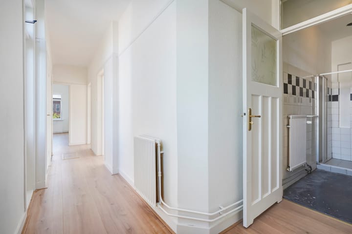 Foto 27 van Veluweplein 8