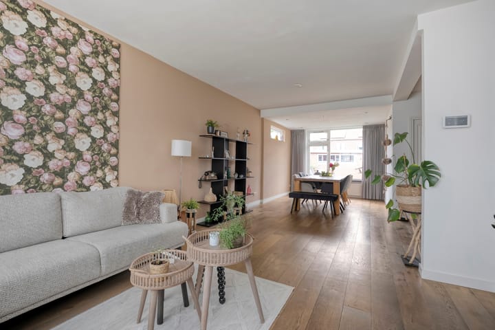 Foto 12 van Burg.van Höevellstraat 6