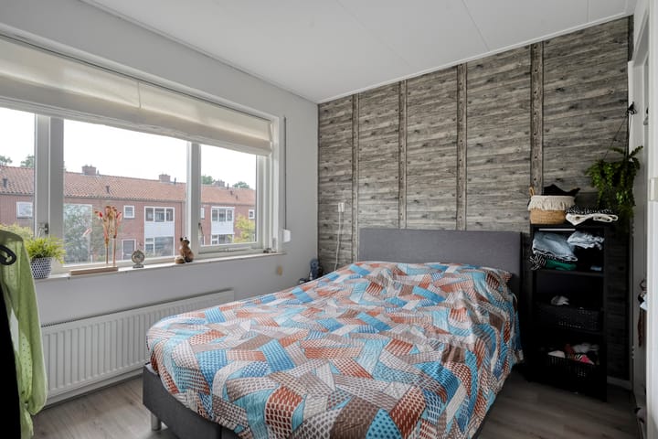 Foto 23 van Burg.van Höevellstraat 6