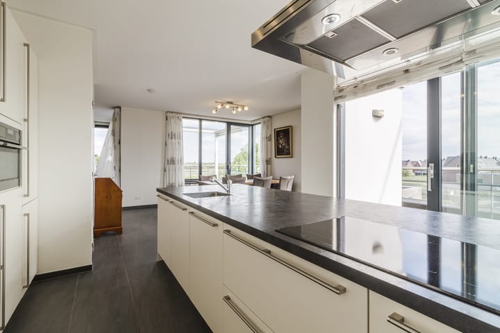 Foto 17 van Parklaan 145