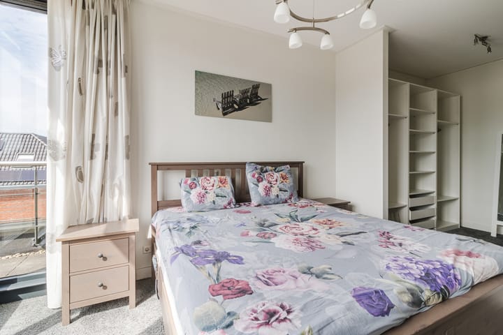 Foto 26 van Parklaan 145