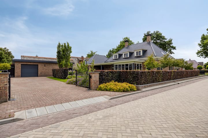 Foto 81 van J. Abelnstraat 6