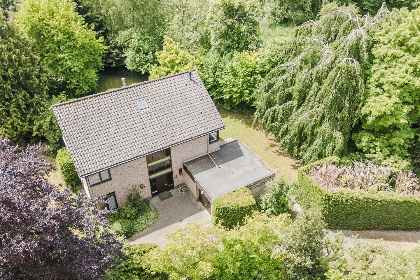 Photo 4 of Dorpsstraat 7-A