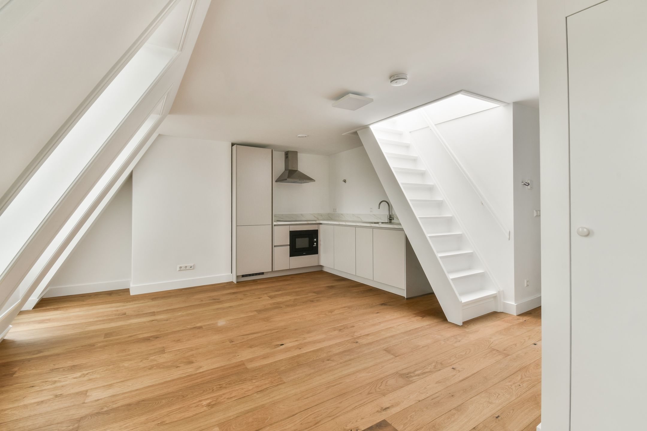 Foto 3 van Frederik Hendrikstraat 12-4