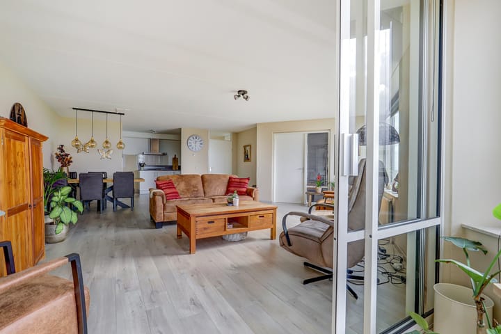 Photo 2 of Eemsteintoren 24