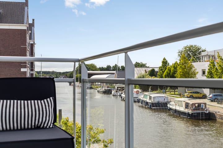 Foto 42 van Waterloop 1-102