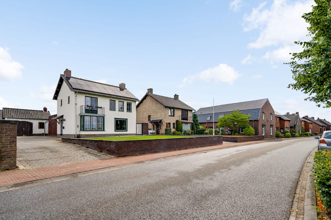 Photo 1 of Hoofdstraat 39