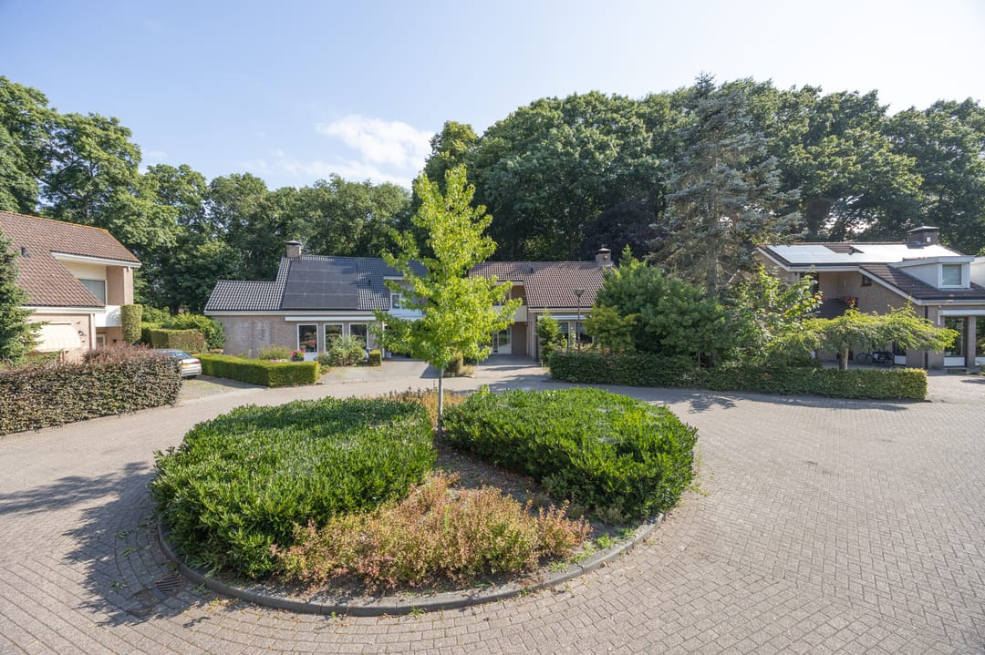 Foto 41 van Mgr. Van Hooydonklaan 17