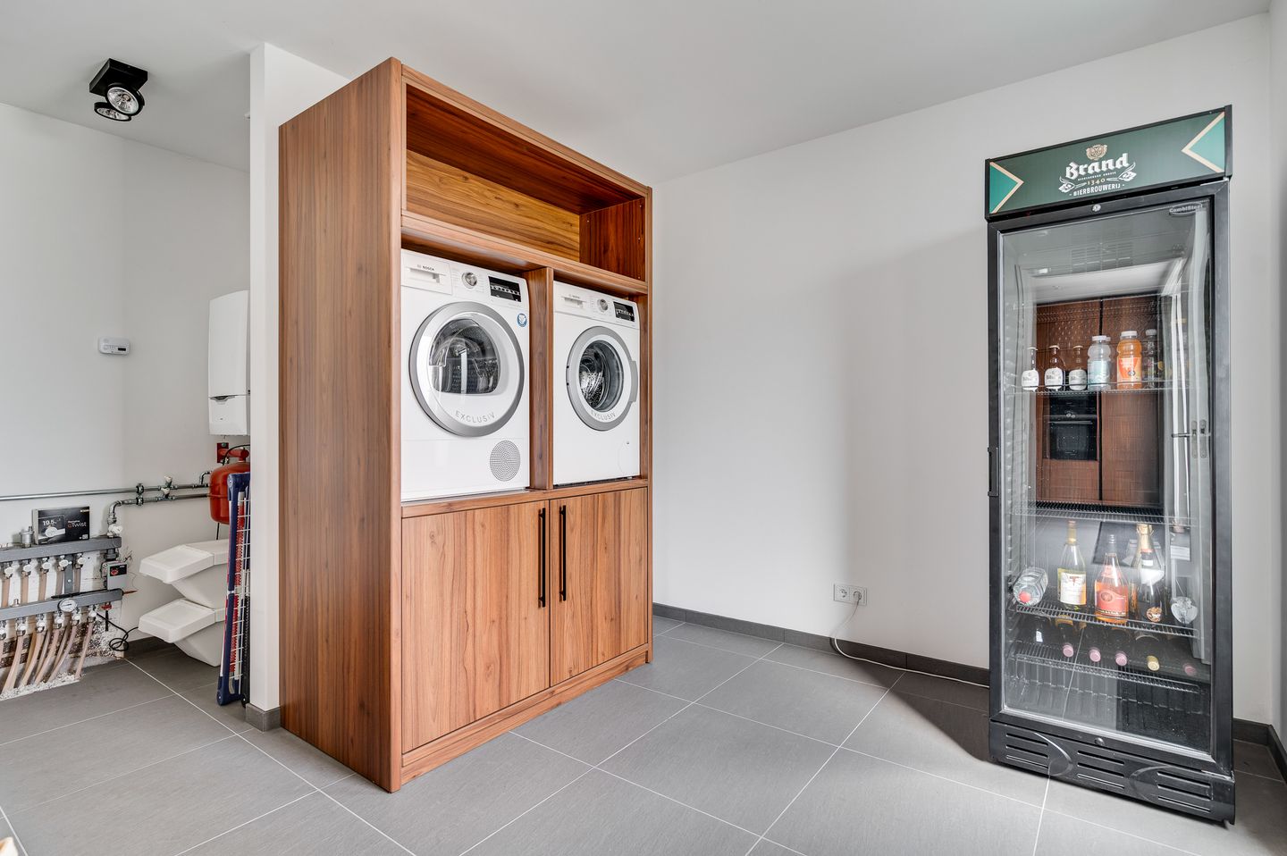 Photo 19 of Hoofdstraat 39