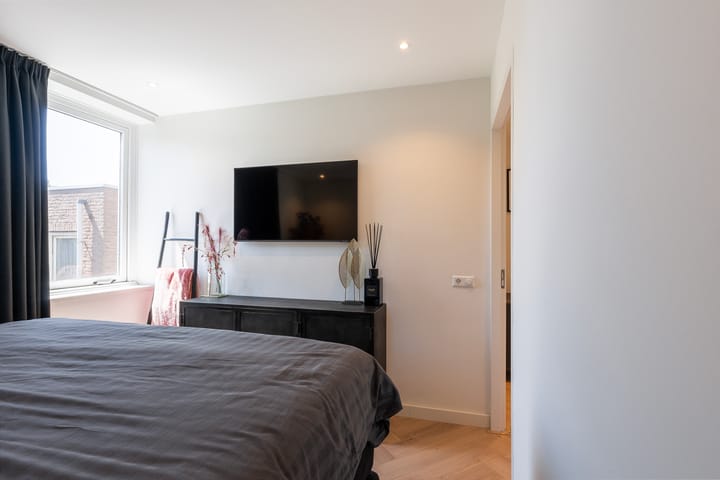 Foto 12 van Julianastraat 5-D