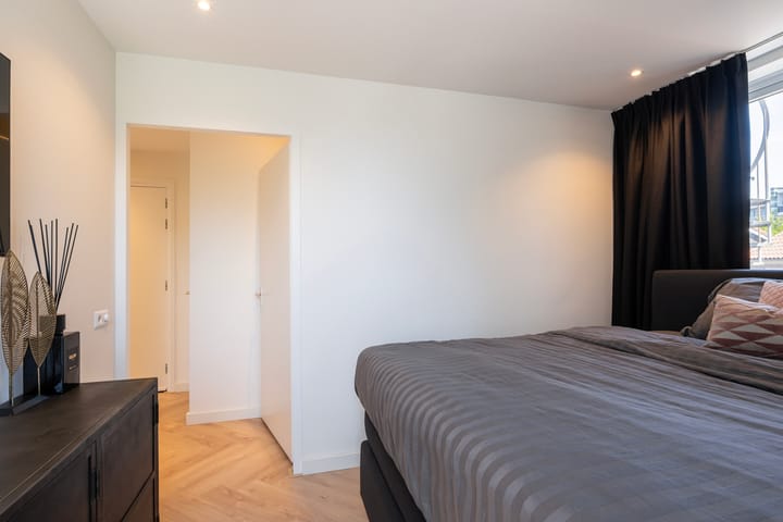 Foto 13 van Julianastraat 5-D