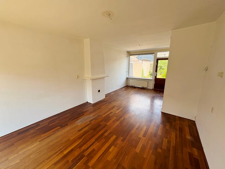 Foto 4 van van Heeckerenskamp 11