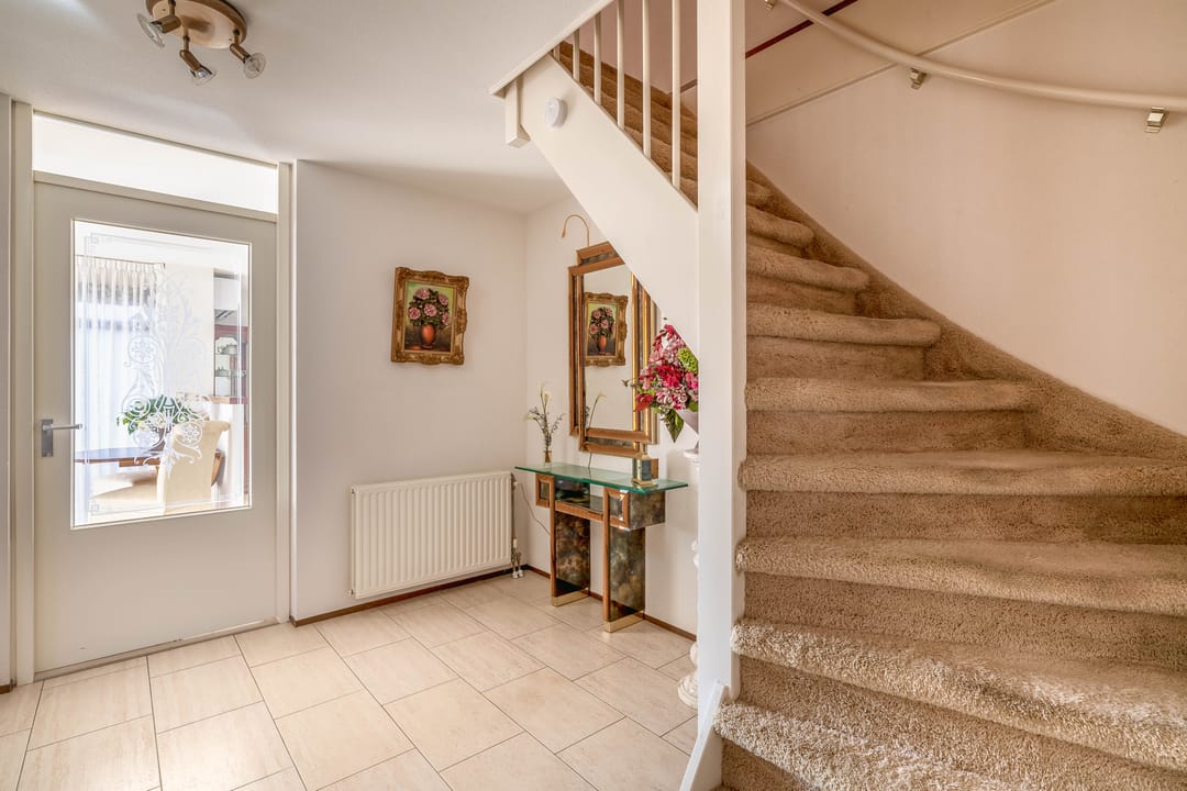 Foto 8 van Dorpsplein 25