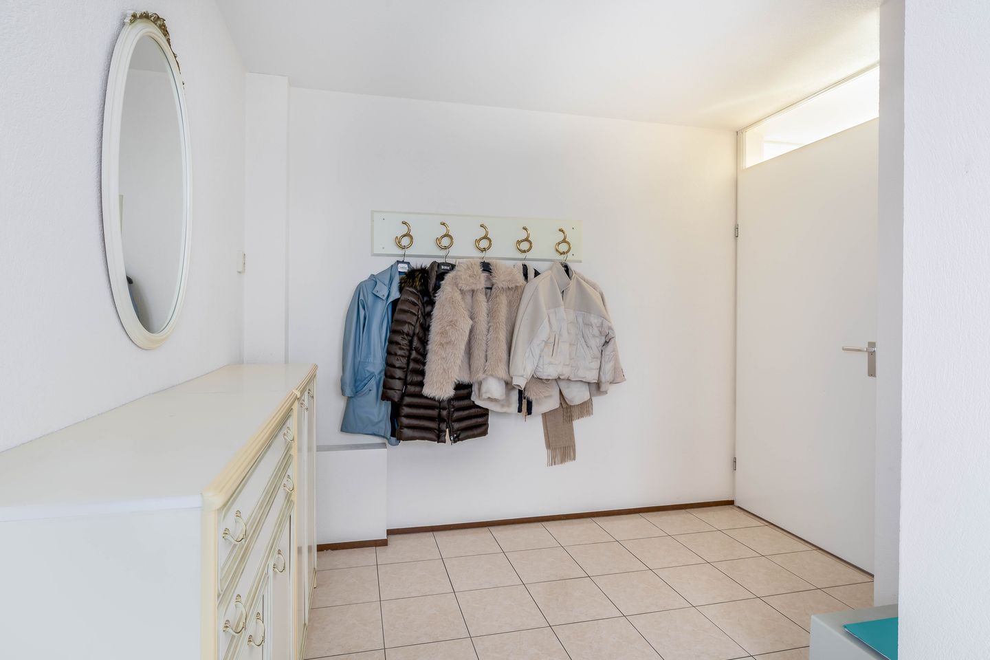 Foto 10 van Dorpsplein 25