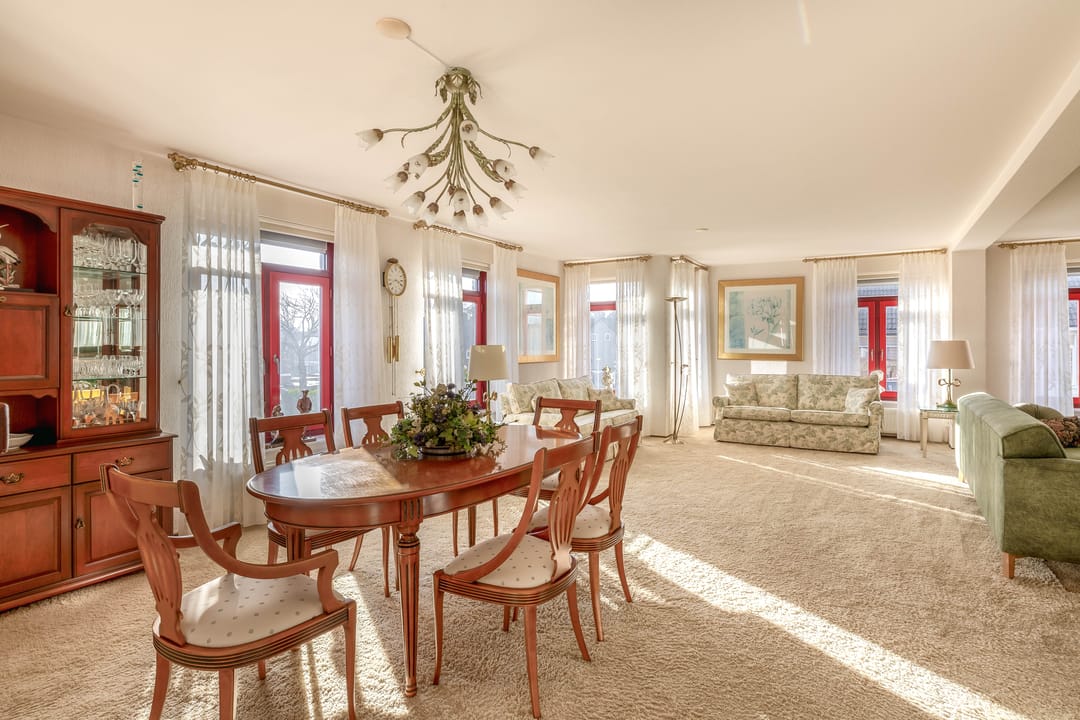 Foto 11 van Dorpsplein 25