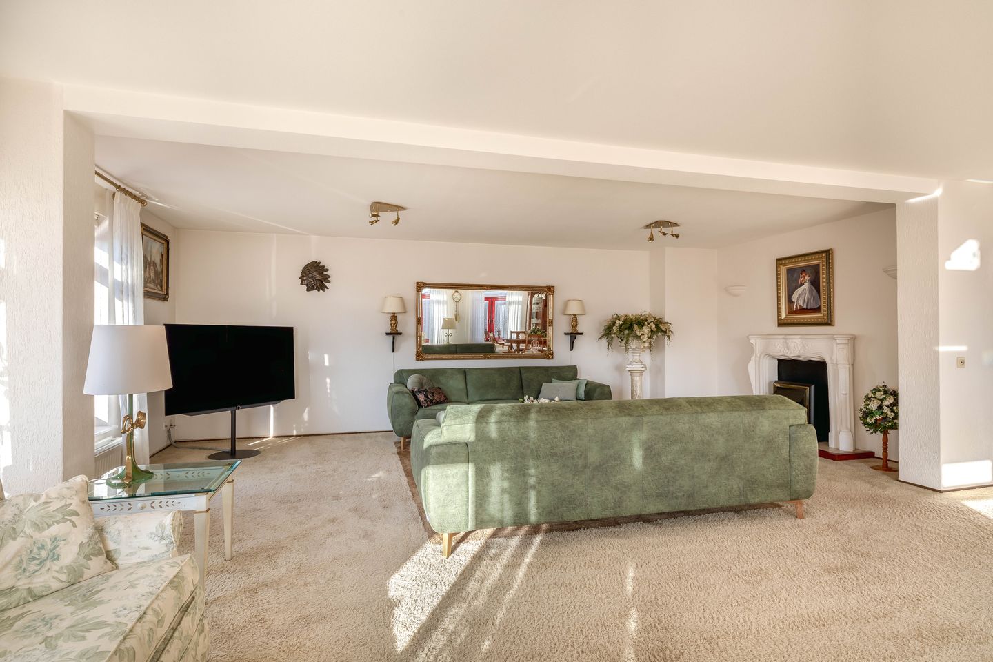 Foto 14 van Dorpsplein 25