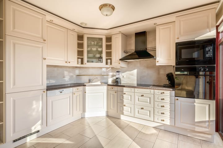 Foto 21 van Dorpsplein 25