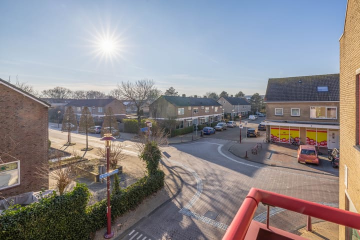 Foto 29 van Dorpsplein 25