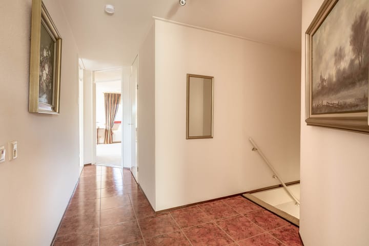 Foto 32 van Dorpsplein 25