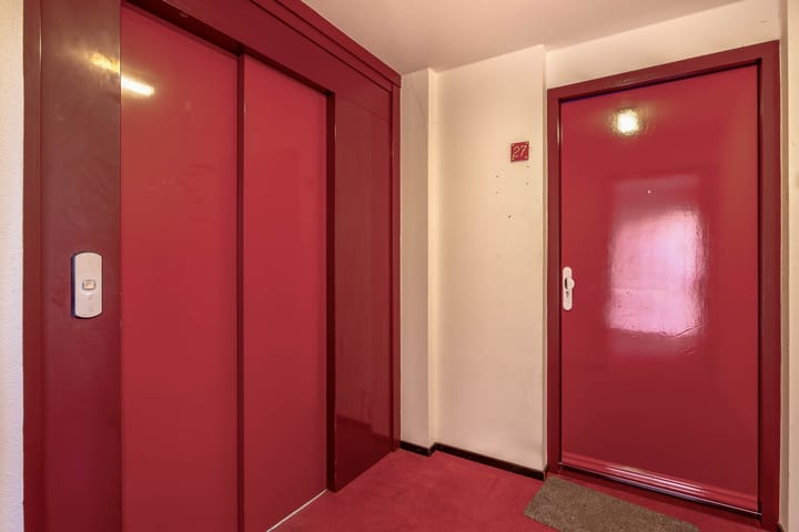 Foto 45 van Dorpsplein 25