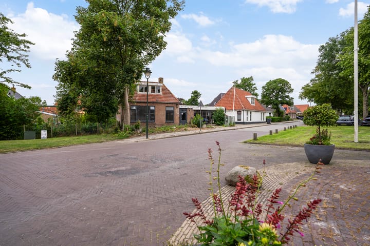 Foto 6 van Lege Hearewei 42