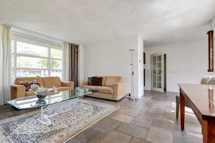 Foto 7 van Naaldvaren 12